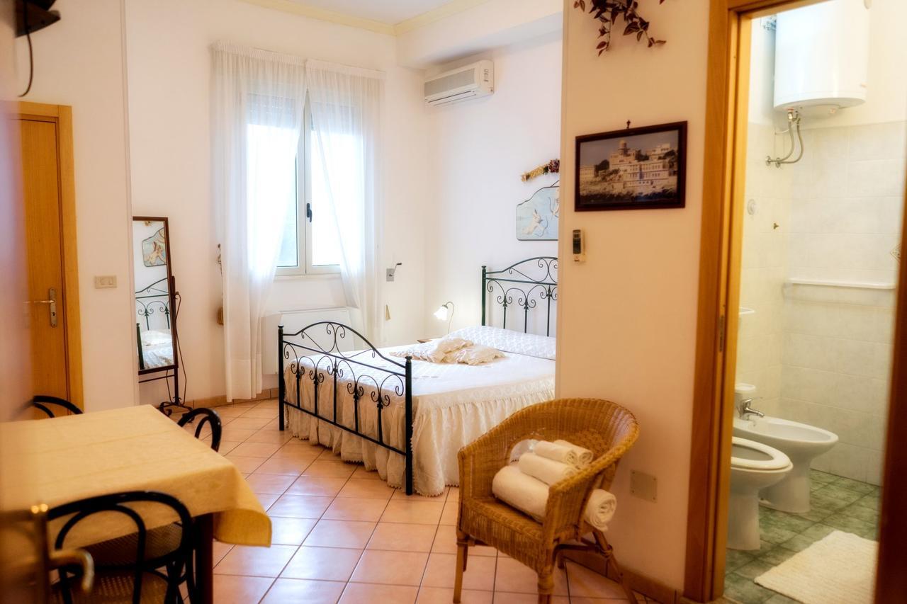 Bed and Breakfast Li Pusciai Cocumola Esterno foto