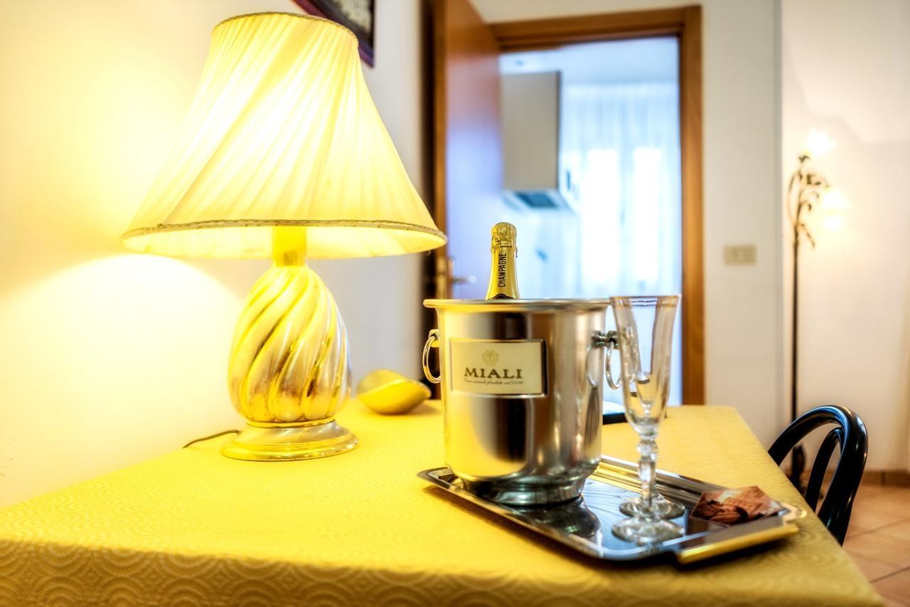 Bed and Breakfast Li Pusciai Cocumola Esterno foto